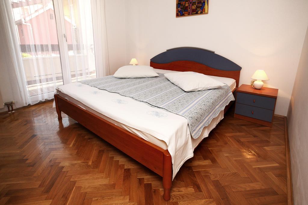 Apartments In Beautiful Split Podstrana Phòng bức ảnh